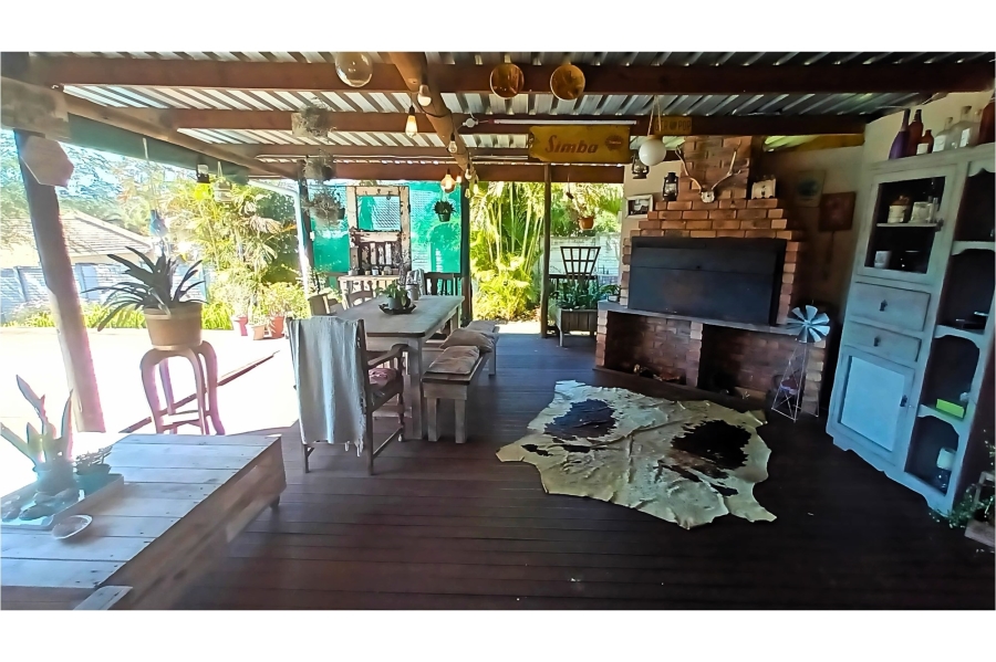 5 Bedroom Property for Sale in Gonubie Eastern Cape